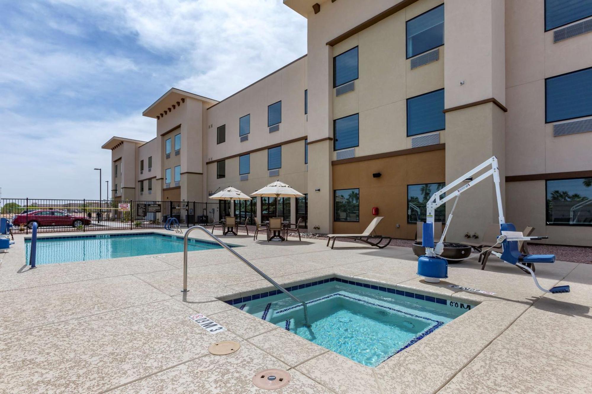 Best Western Plus Casa Grande Inn & Suites Екстер'єр фото